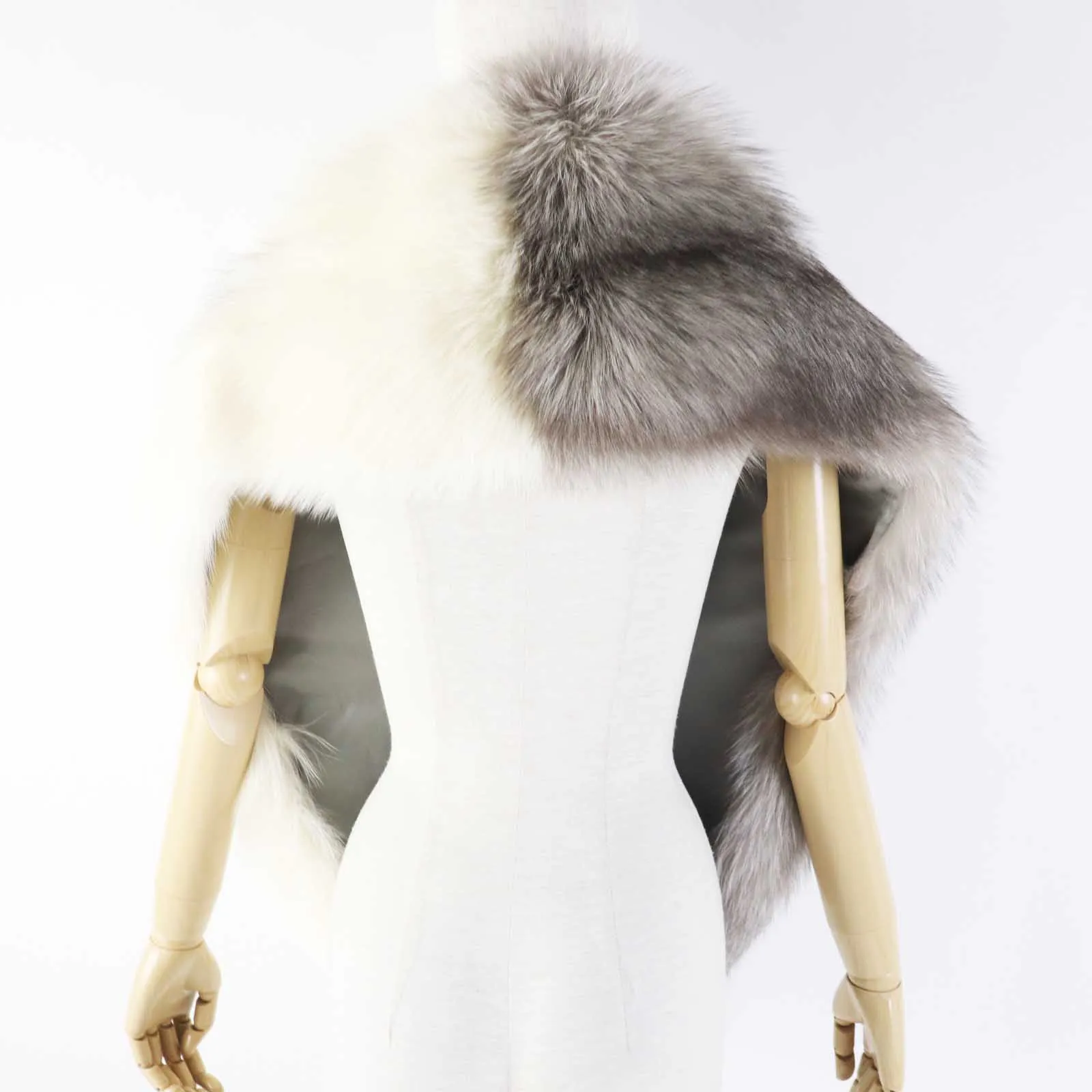 Alexander McQueen Fox Silk Fur Shawl Gray White