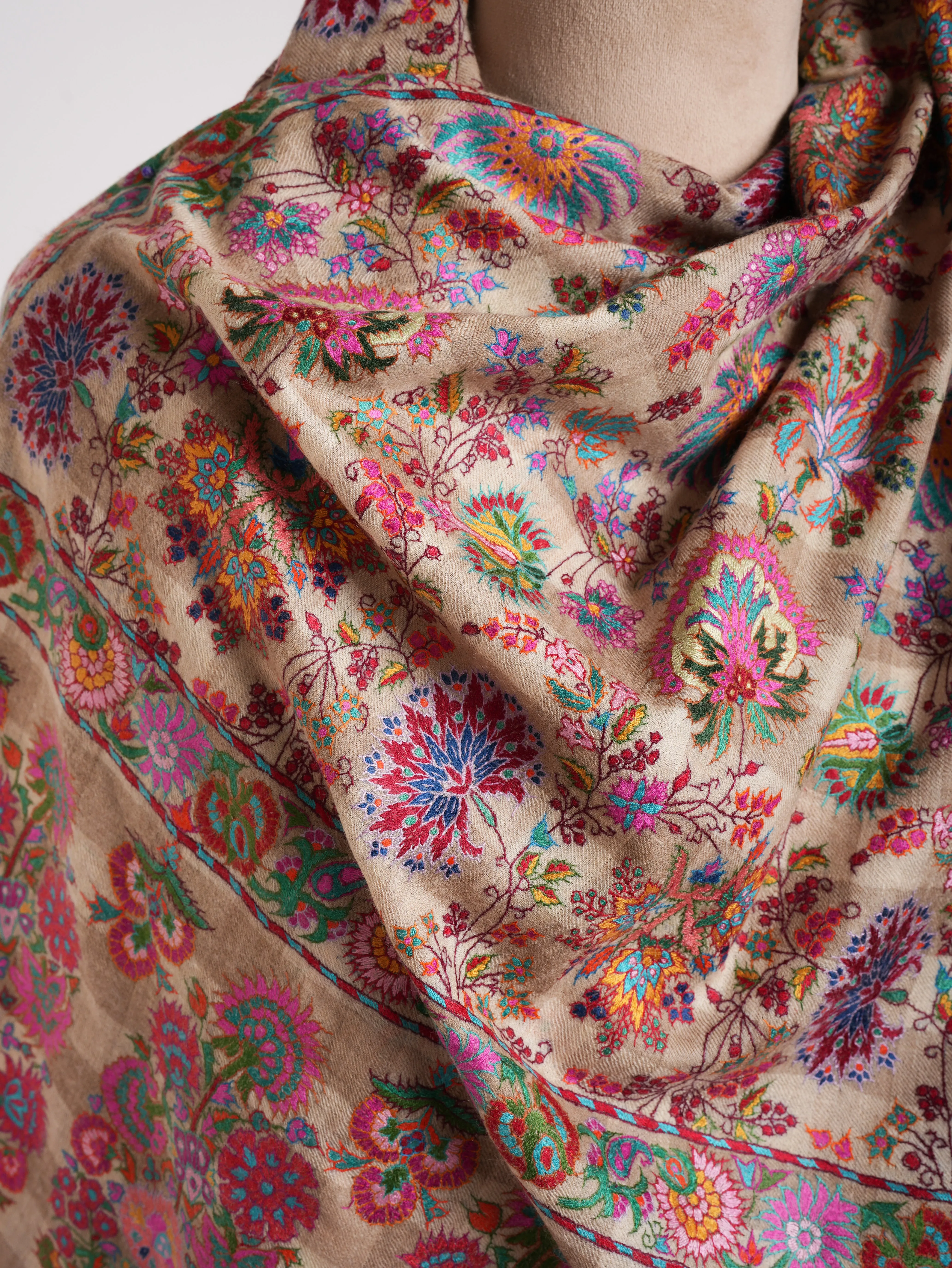 Colorful Mughal Motif Indian Pashmina Handmade Jamavar Shawl