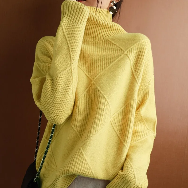 Diamond 100% Wool Turtleneck Sweater