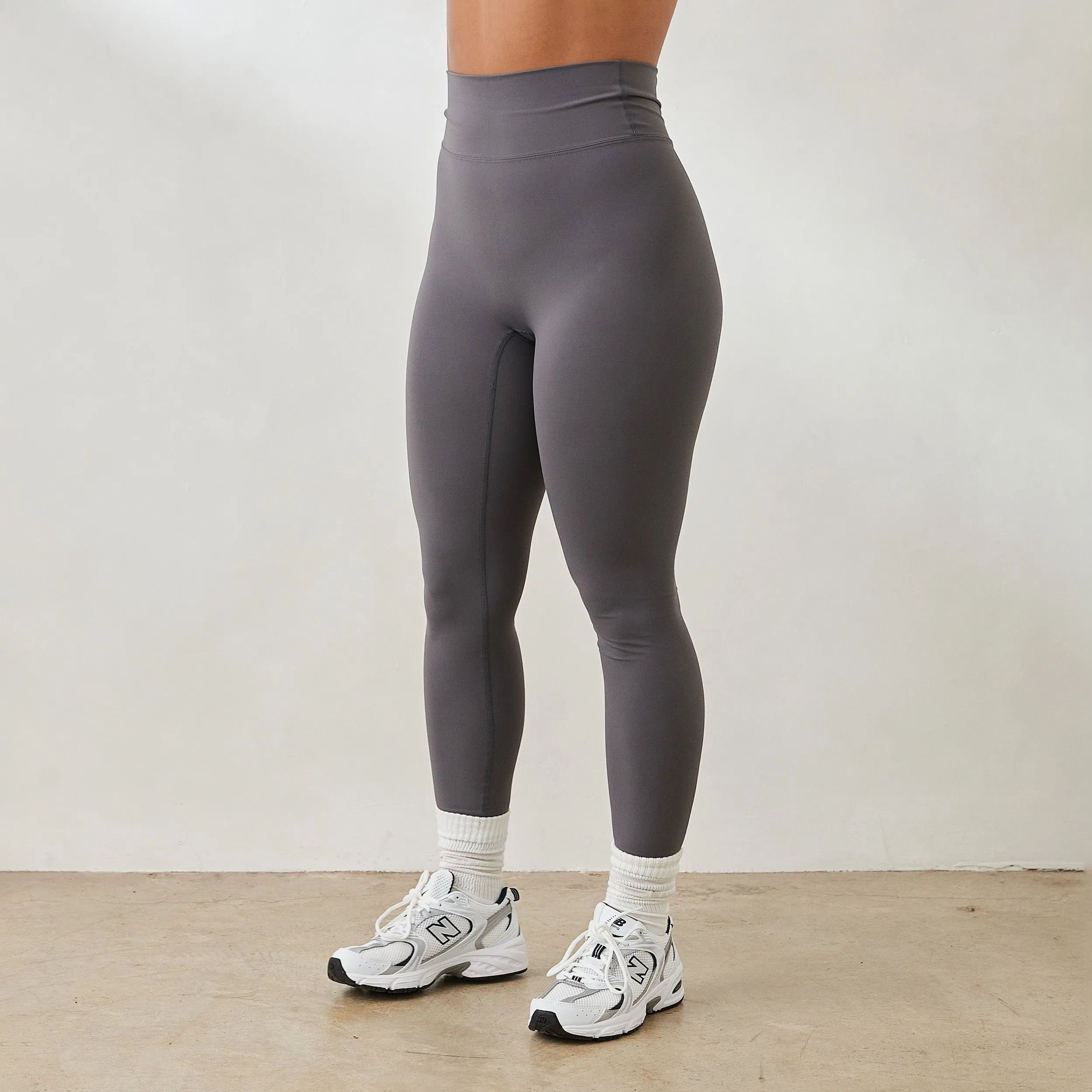 Essential Leggings - Charbon