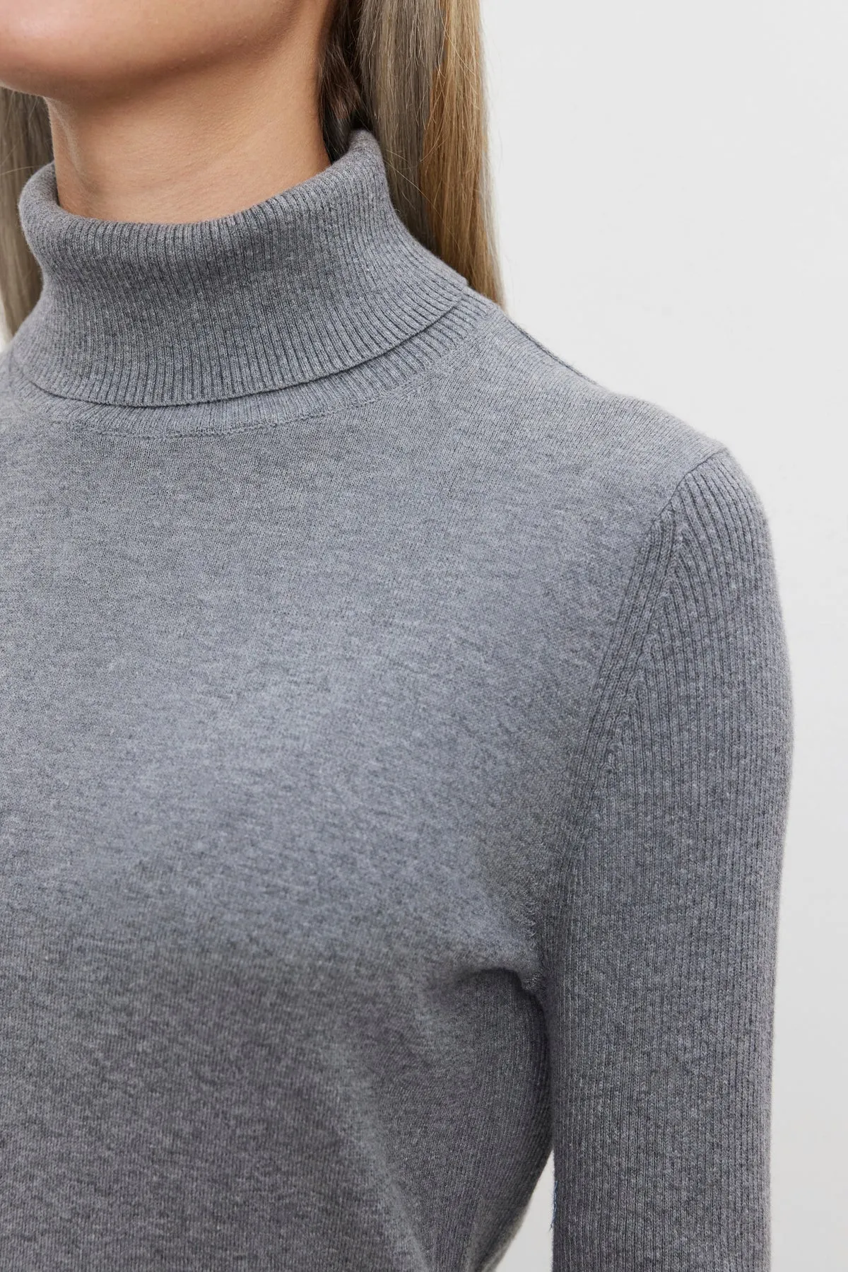 KORIE TURTLENECK SWEATER