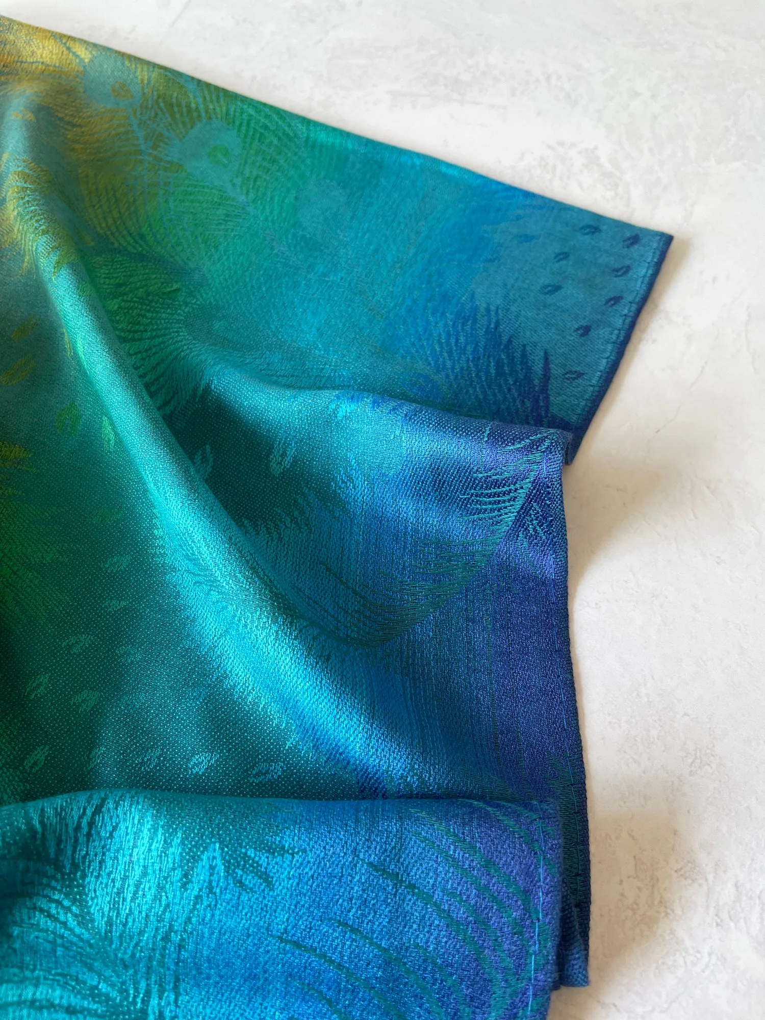 LARGE EMERALD RAINBOW FEATHER AND LEAF PRINT PASHMINA SHAWL SCARF