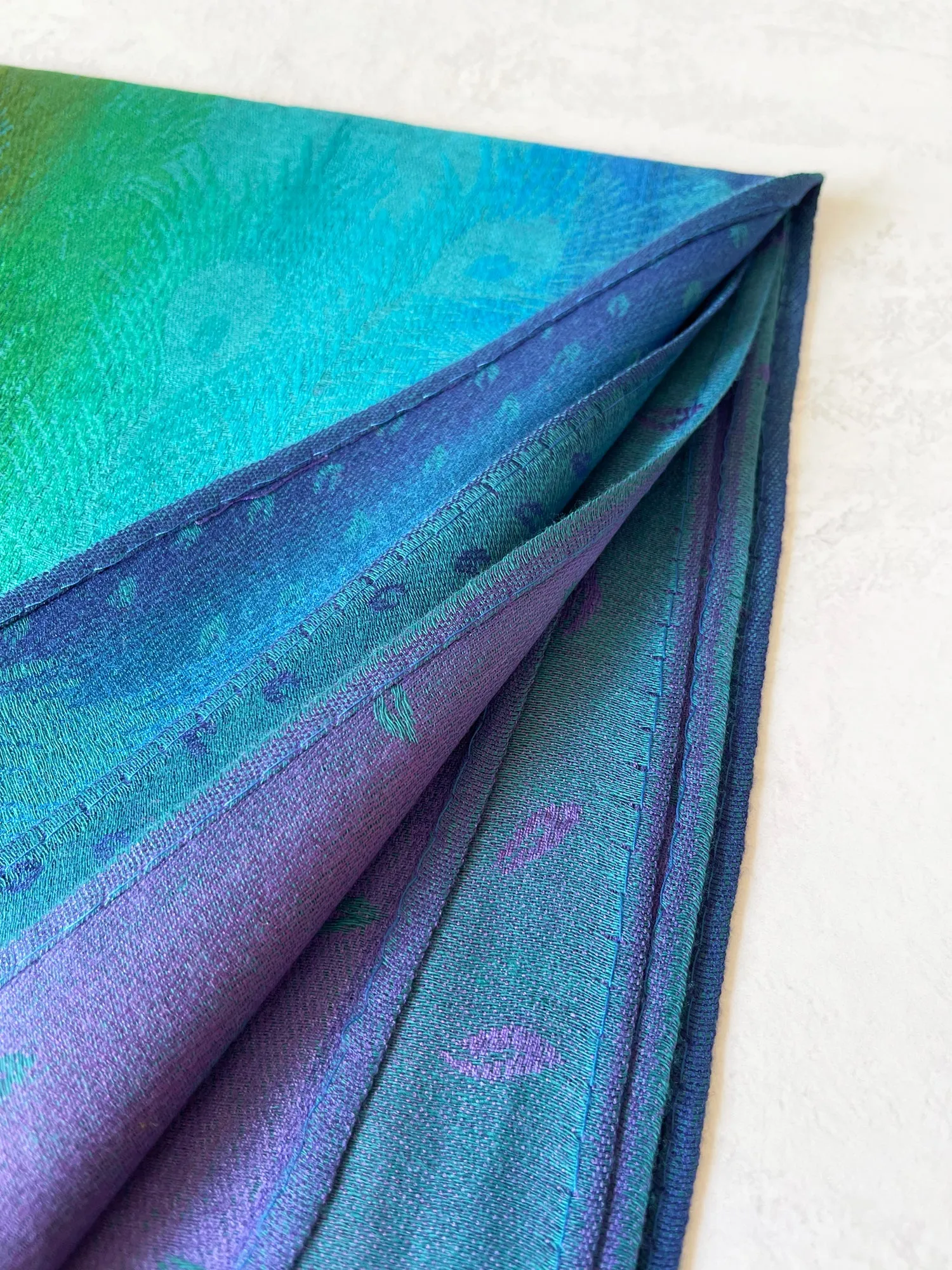 LARGE EMERALD RAINBOW FEATHER AND LEAF PRINT PASHMINA SHAWL SCARF