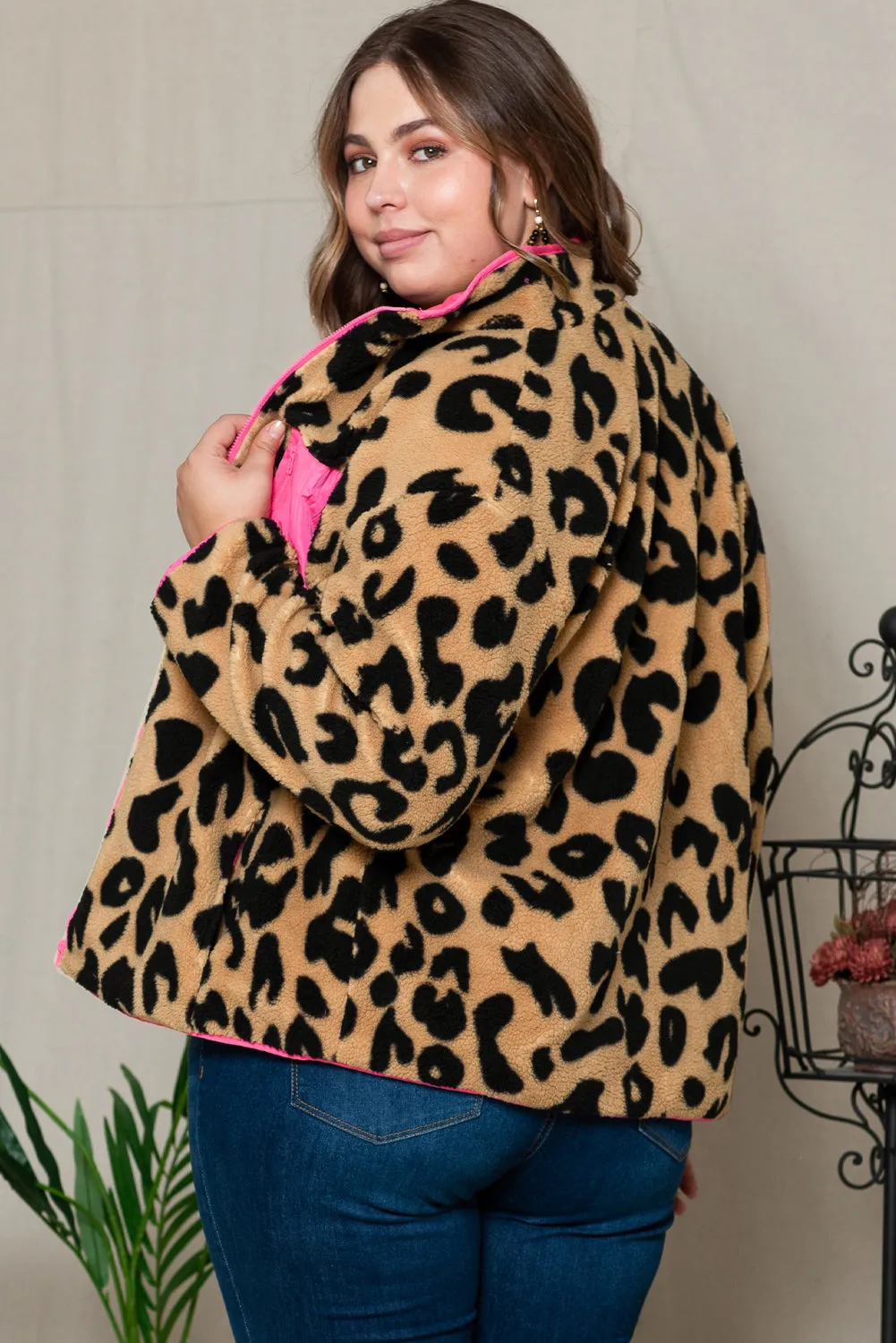 Leopard Plus Size Color Block Chest Pocket Sherpa Jacket