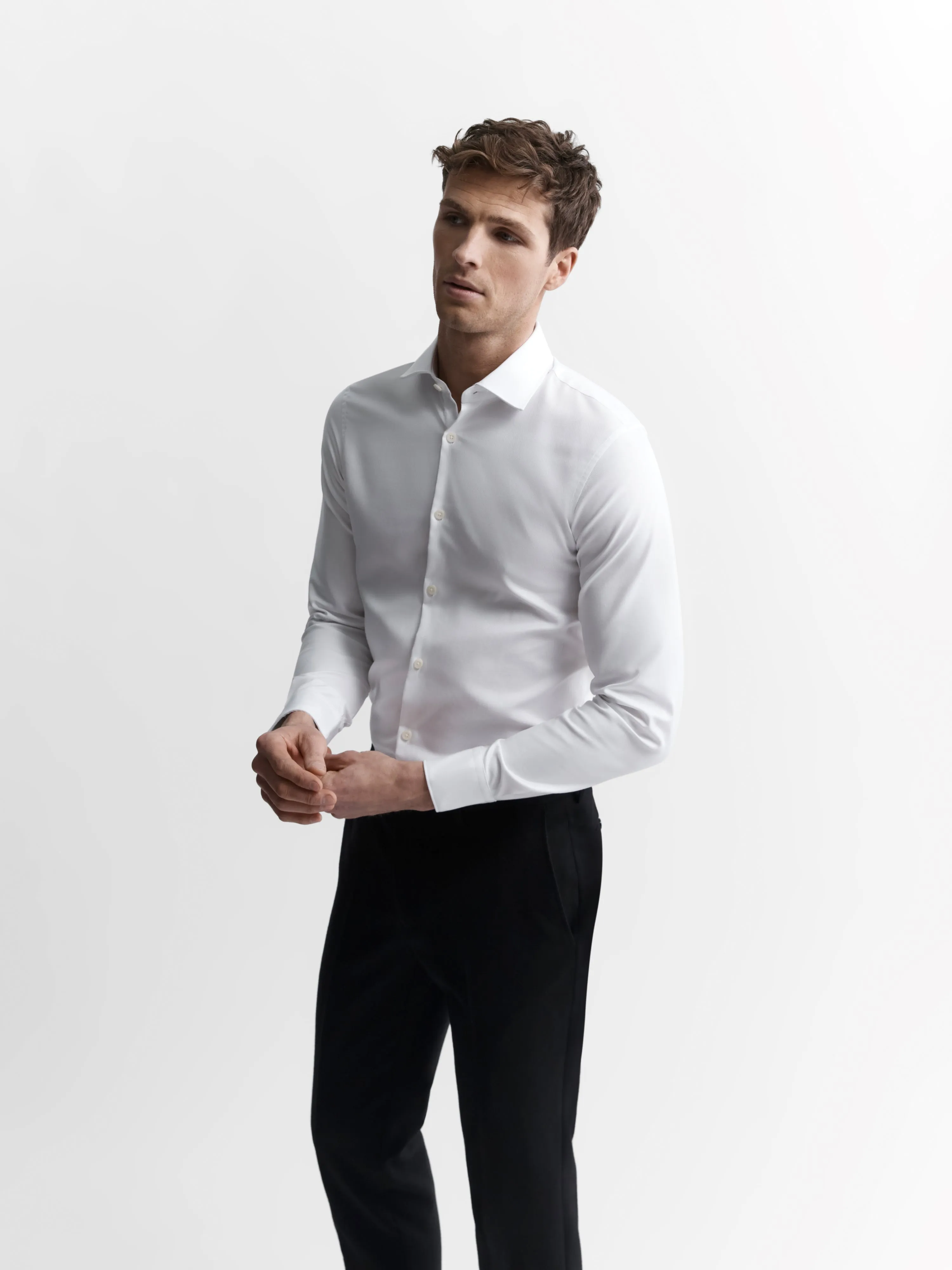 Non-Iron White Twill Fitted Single Cuff Classic Collar Shirt