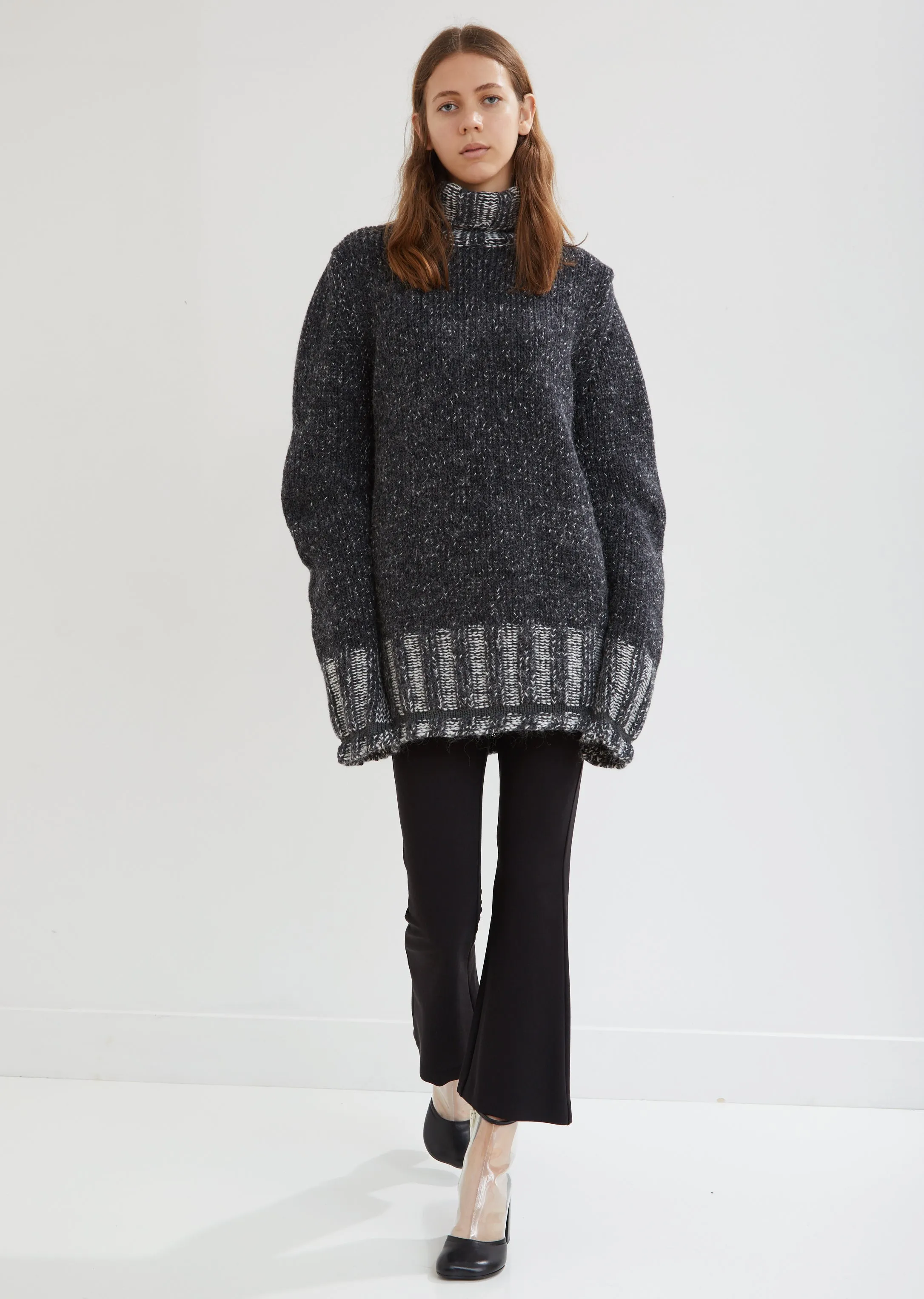 Oversized Vanisè Turtleneck Sweater