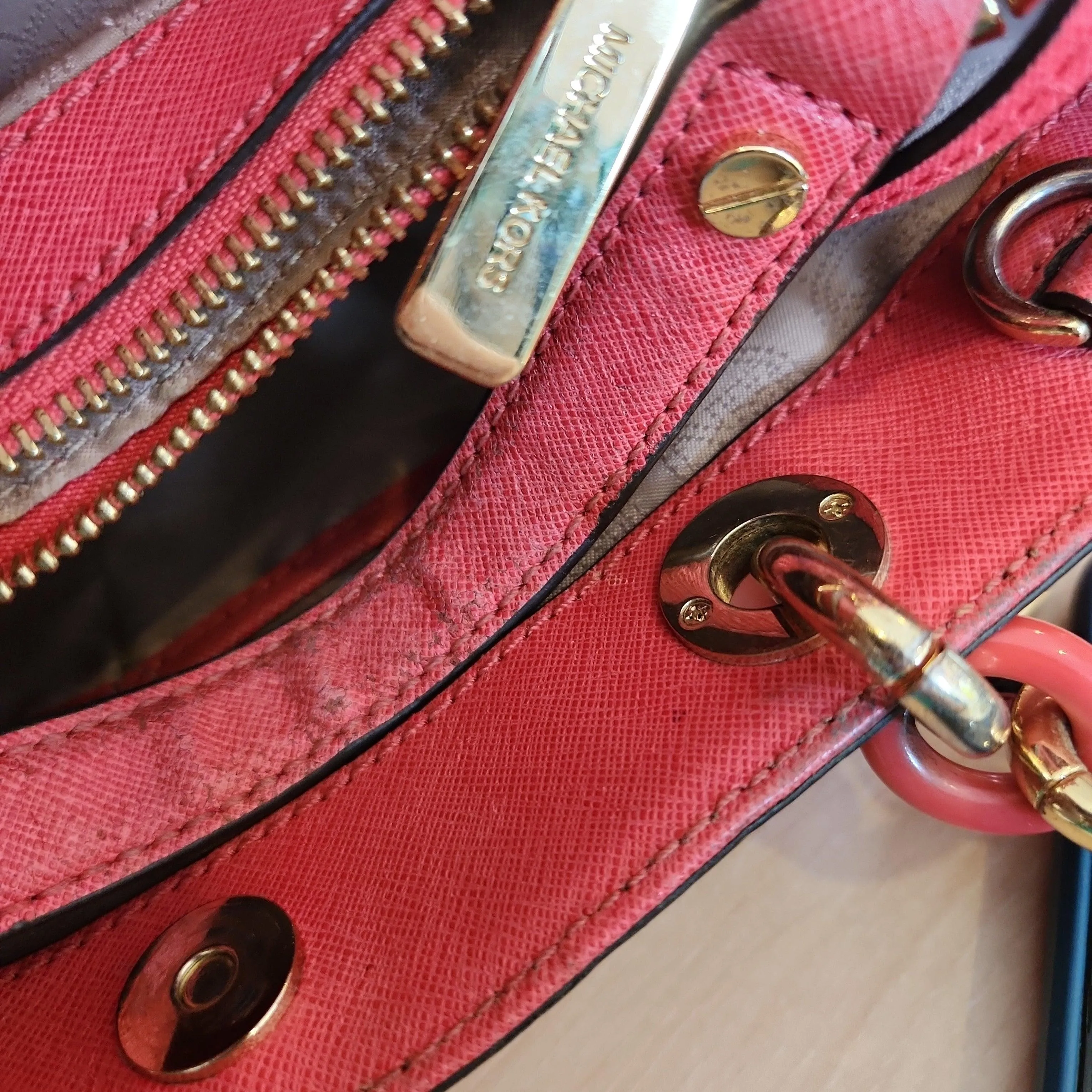 Pre-Loved Treasures - Michael Kors Pink Chain Handle Leather Satchel