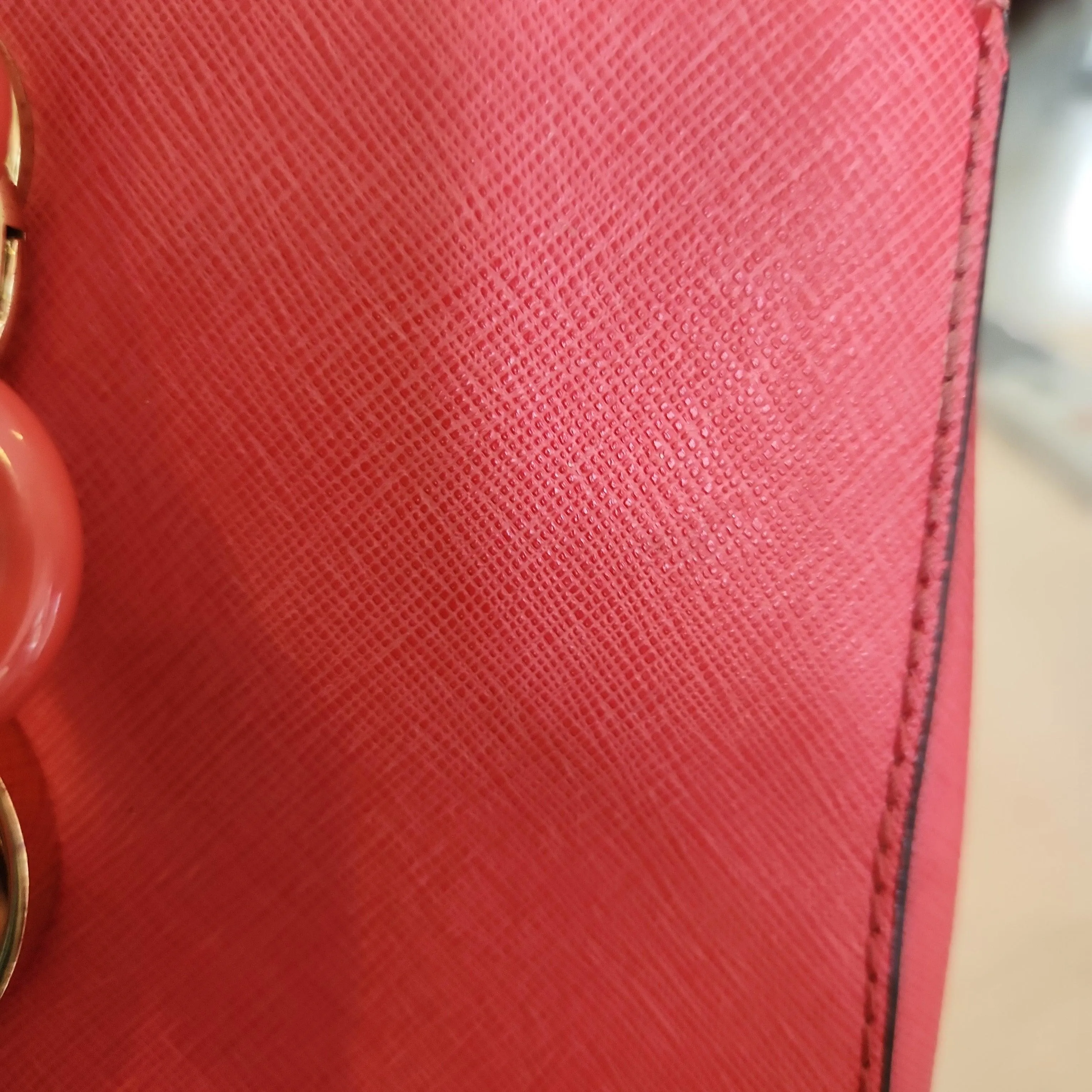 Pre-Loved Treasures - Michael Kors Pink Chain Handle Leather Satchel