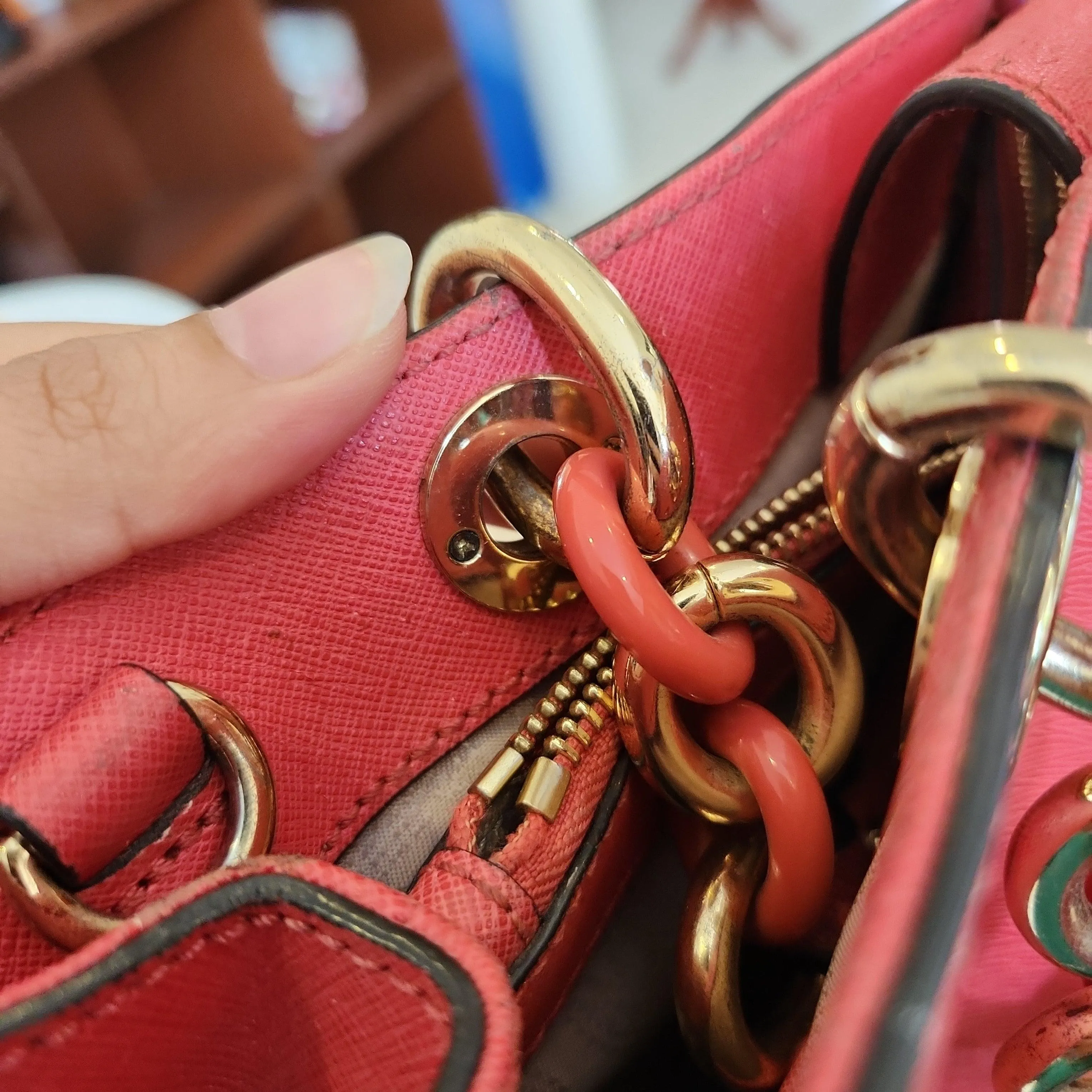 Pre-Loved Treasures - Michael Kors Pink Chain Handle Leather Satchel