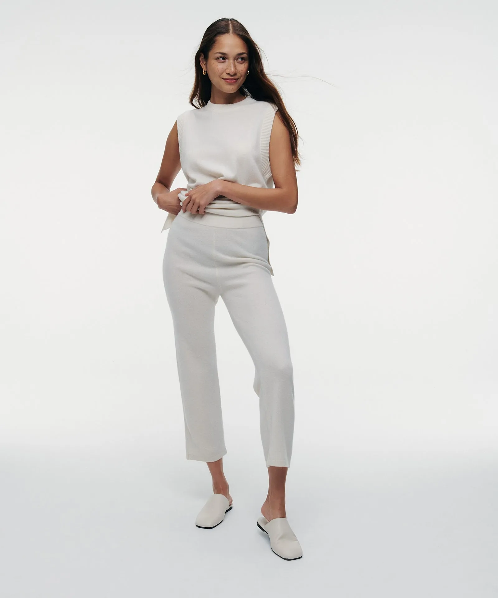 Signature Cashmere Cropped Pant