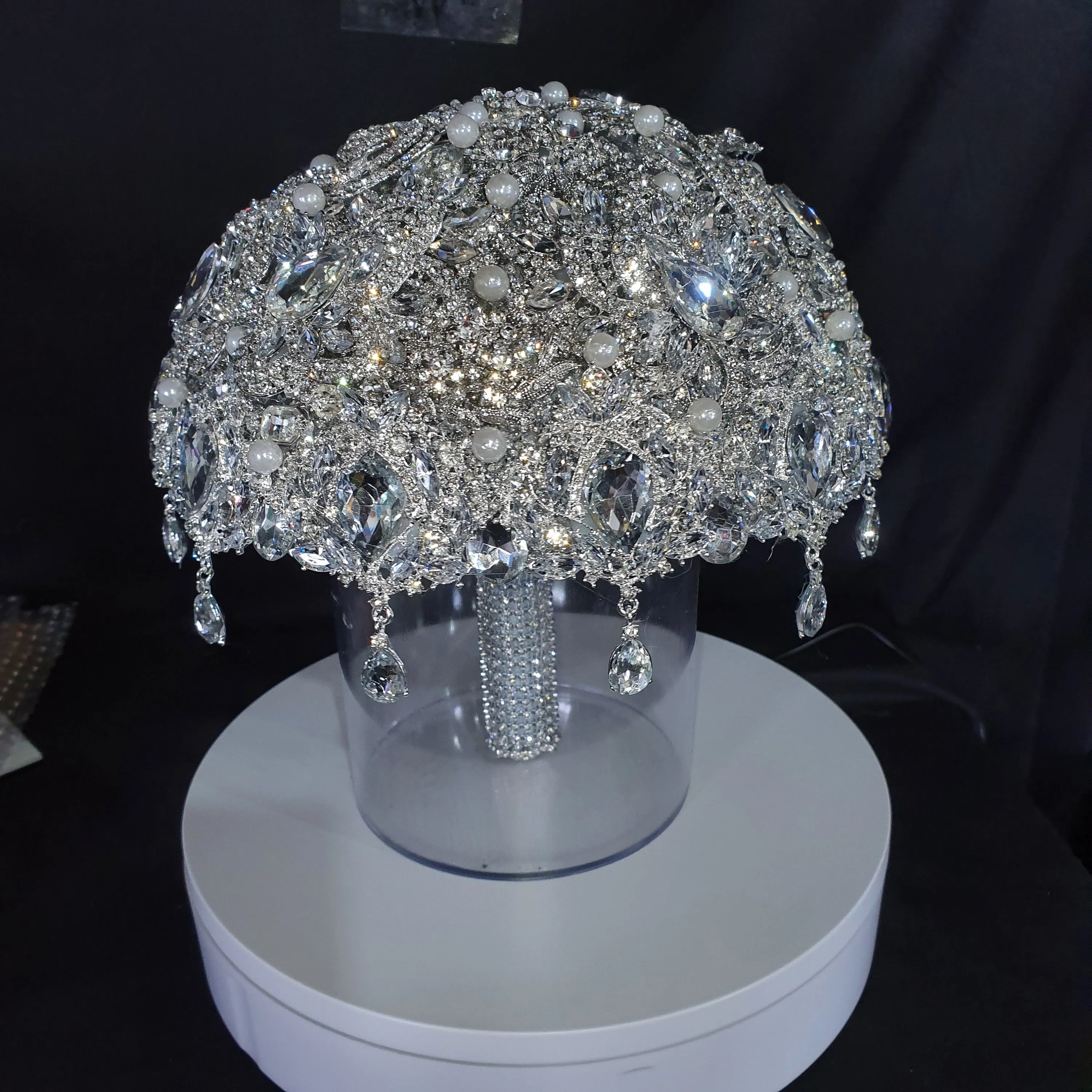 Silver wedding bouquet. Crystal bridal bouquet. Brooch bouquet. Full jeweled bouquet. Jewel bouquet by Crystal wedding uk