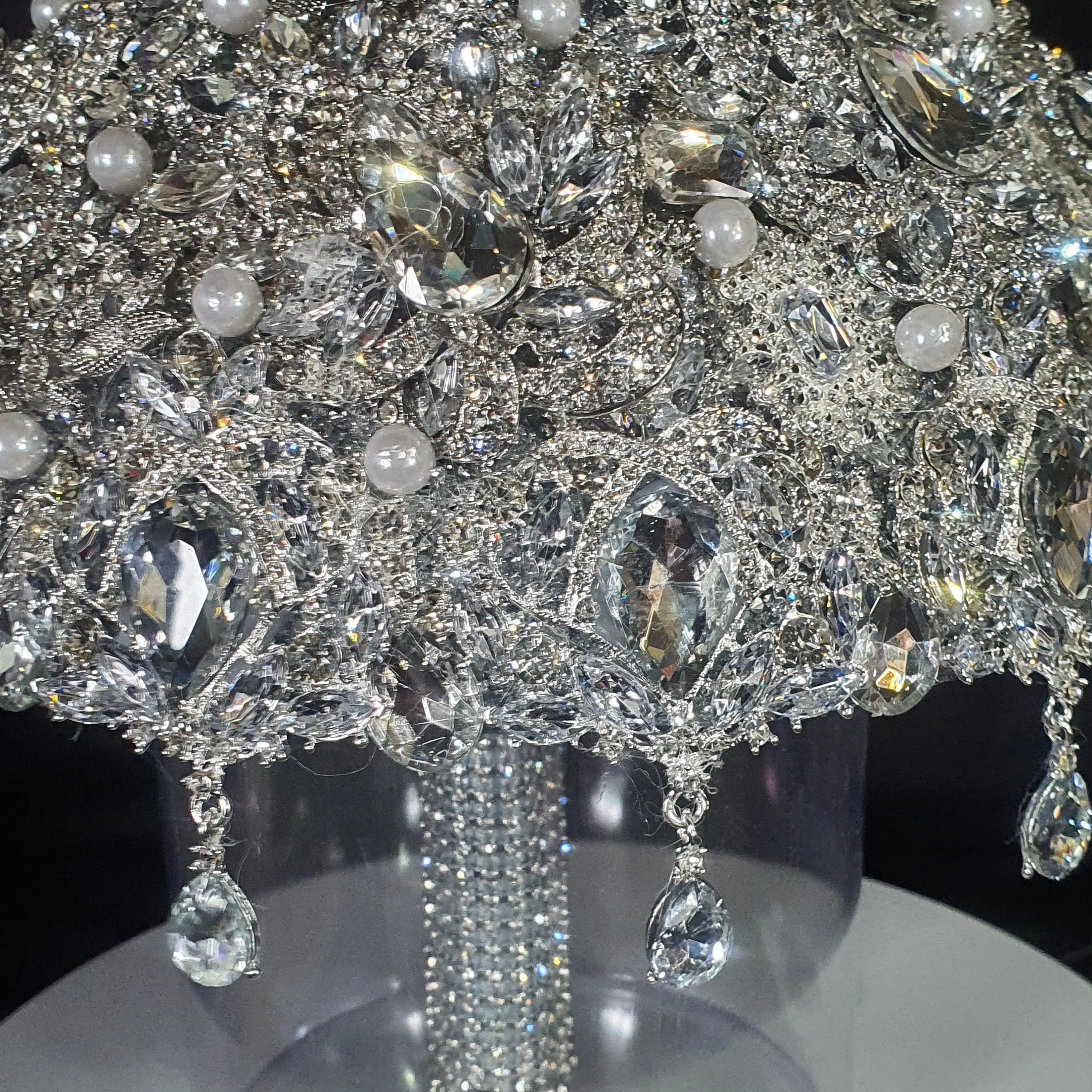 Silver wedding bouquet. Crystal bridal bouquet. Brooch bouquet. Full jeweled bouquet. Jewel bouquet by Crystal wedding uk