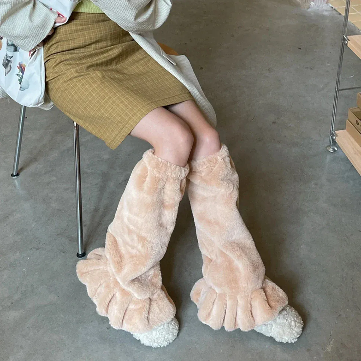 Sohiwoo Winter Sweet Leg Warmers Macaron Plush Fur Warm Harajuku Boot Cuffs Warmer JK Lolita Sock Sets Thickened Thigh Garter Leg Warmer