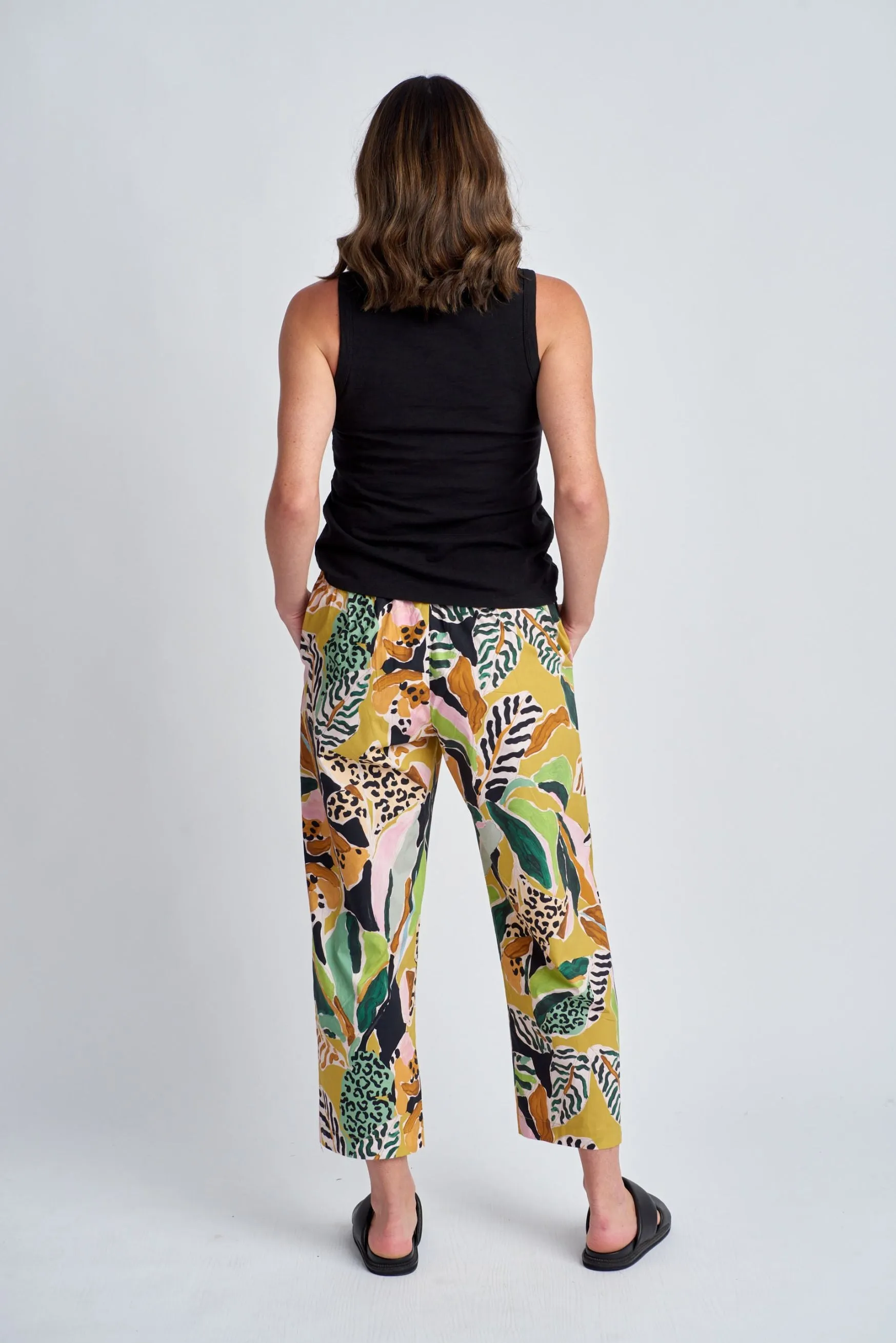 Straight Leg Cropped Cotton Pant Jungle Print