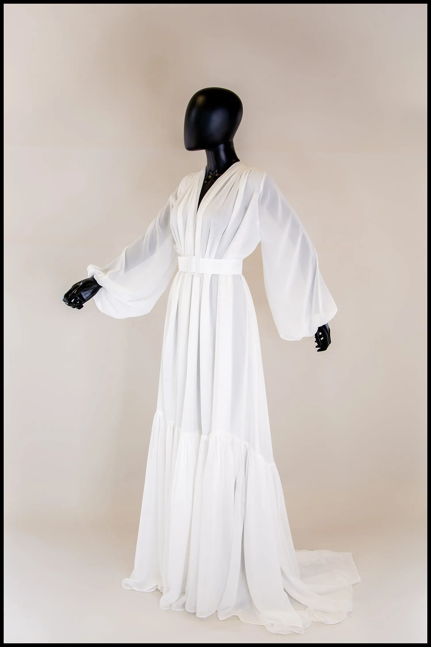 Vamp - Hollywood Ivory Chiffon Bishop Sleeve Gown