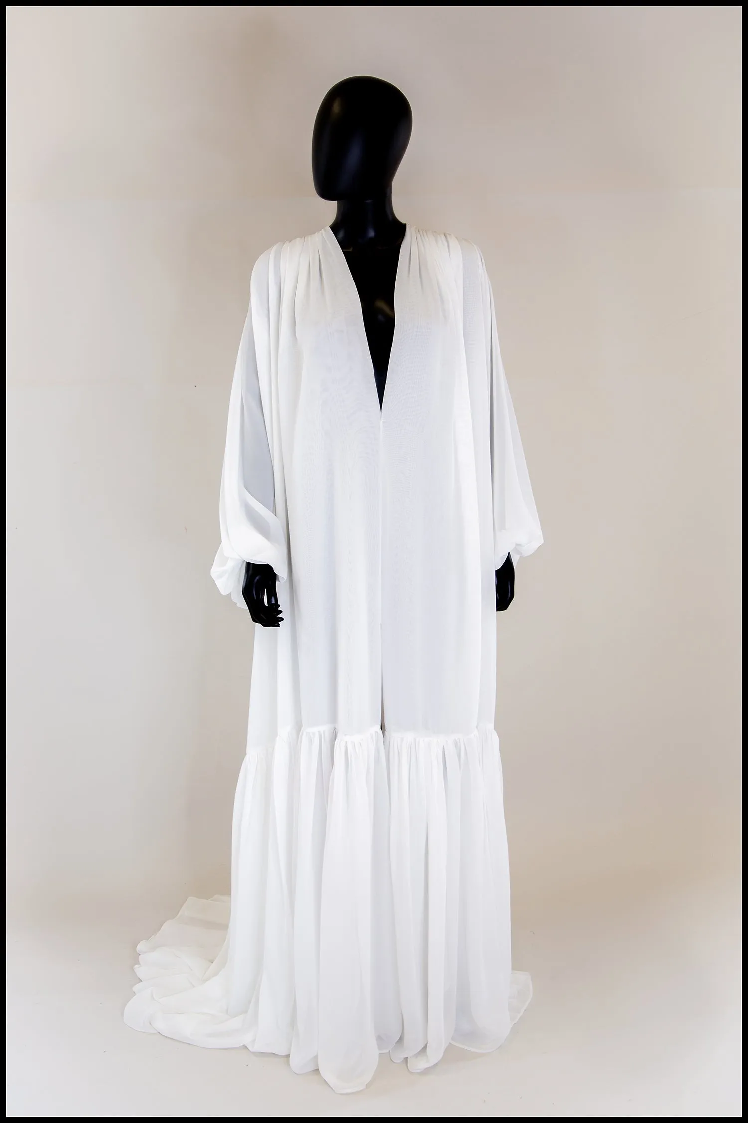 Vamp - Hollywood Ivory Chiffon Bishop Sleeve Gown